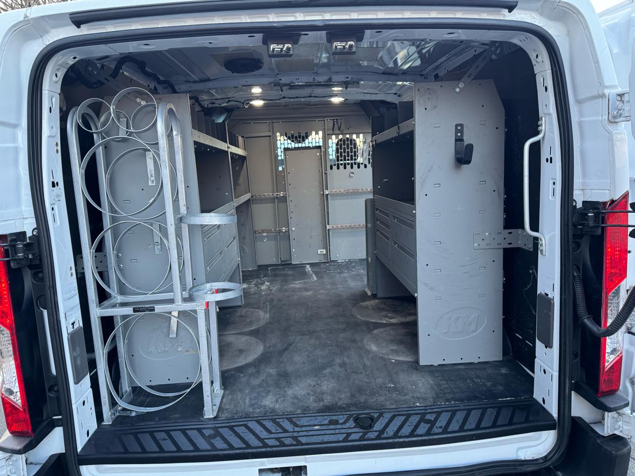 Ford Transit 150 Van Low Roof w/Sliding Pass. 130-in. WB 2023