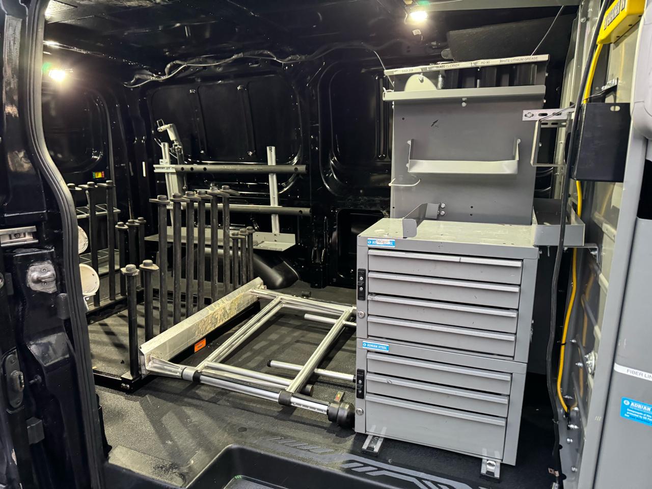 Ford Transit 150 Van Low Roof w/Sliding Pass. 148-in. WB 2023