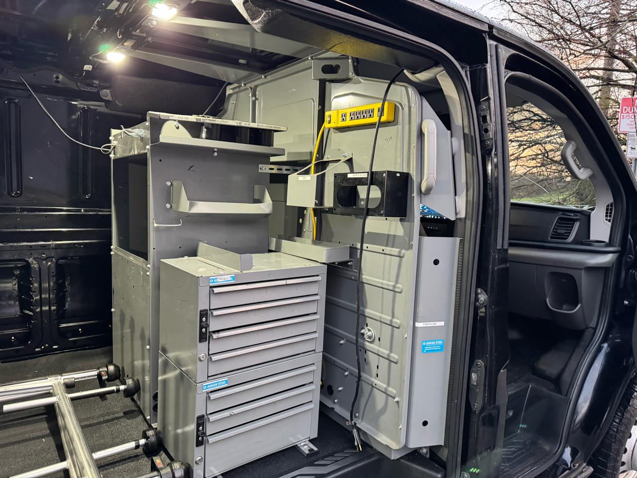 Ford Transit 150 Van Low Roof w/Sliding Pass. 148-in. WB 2023