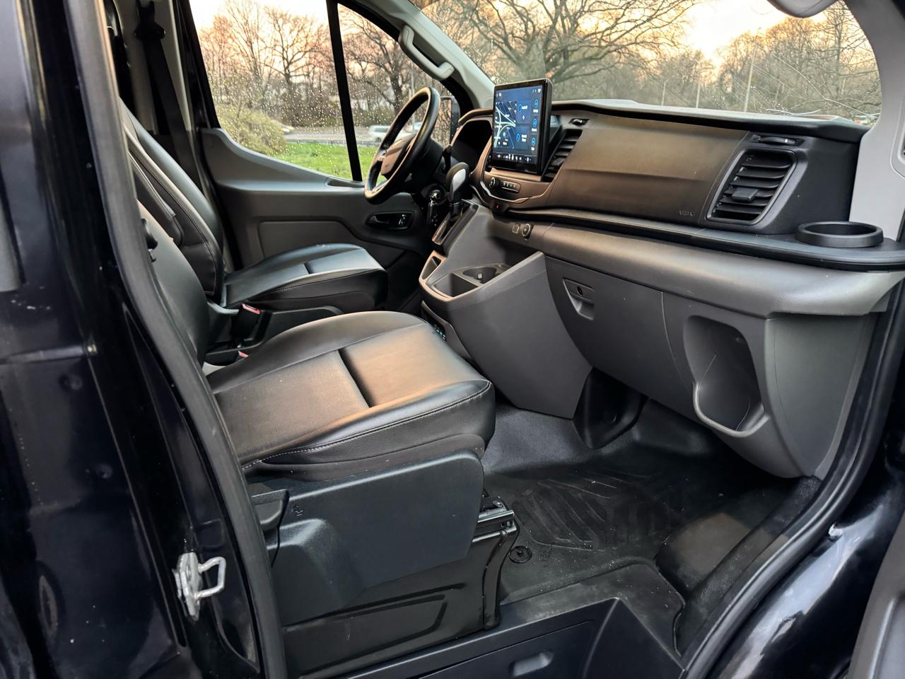 Ford Transit 150 Van Low Roof w/Sliding Pass. 148-in. WB 2023