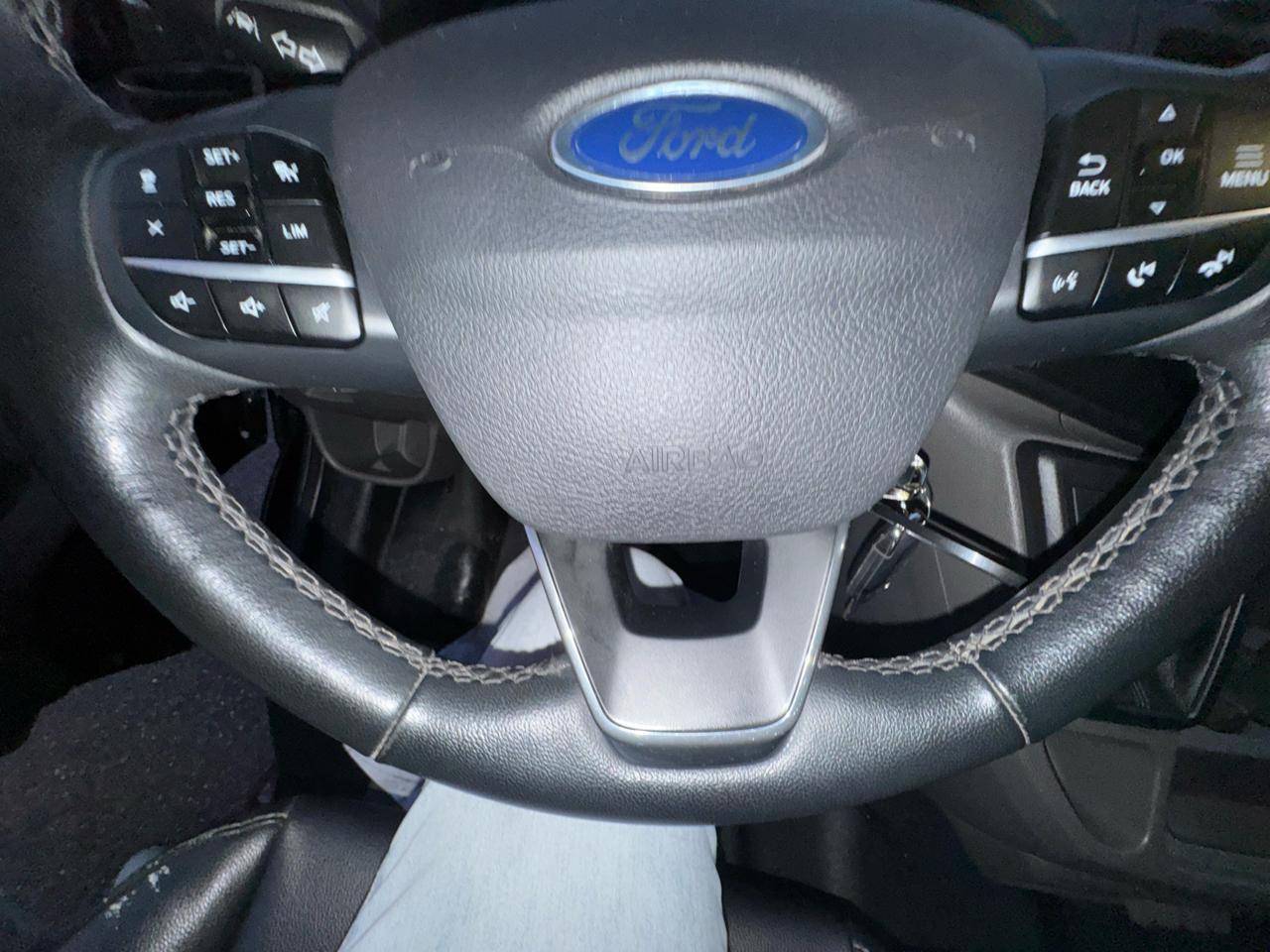 Ford Transit 150 Van Low Roof w/Sliding Pass. 148-in. WB 2023