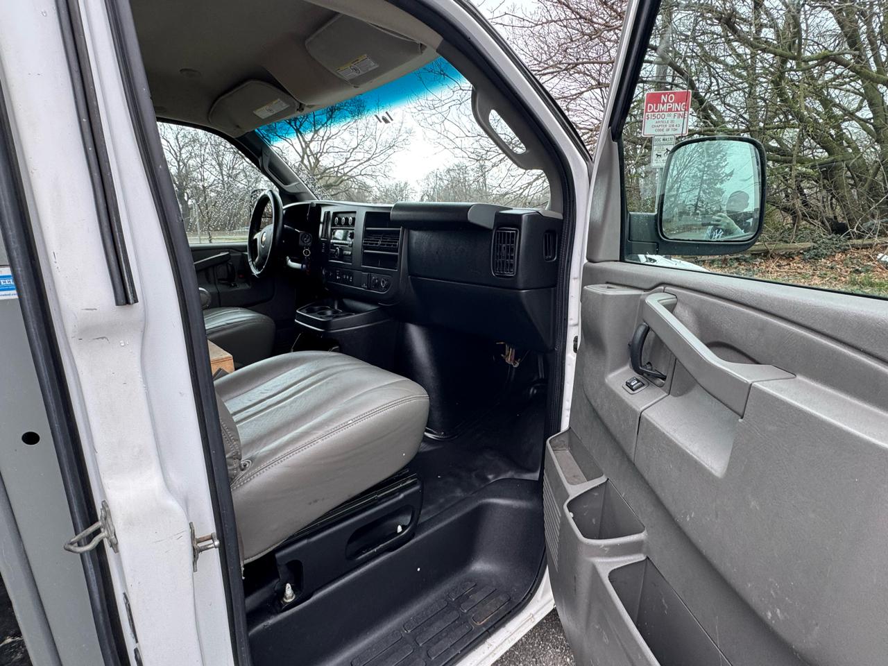 Chevrolet Express 3500 Cargo 2016