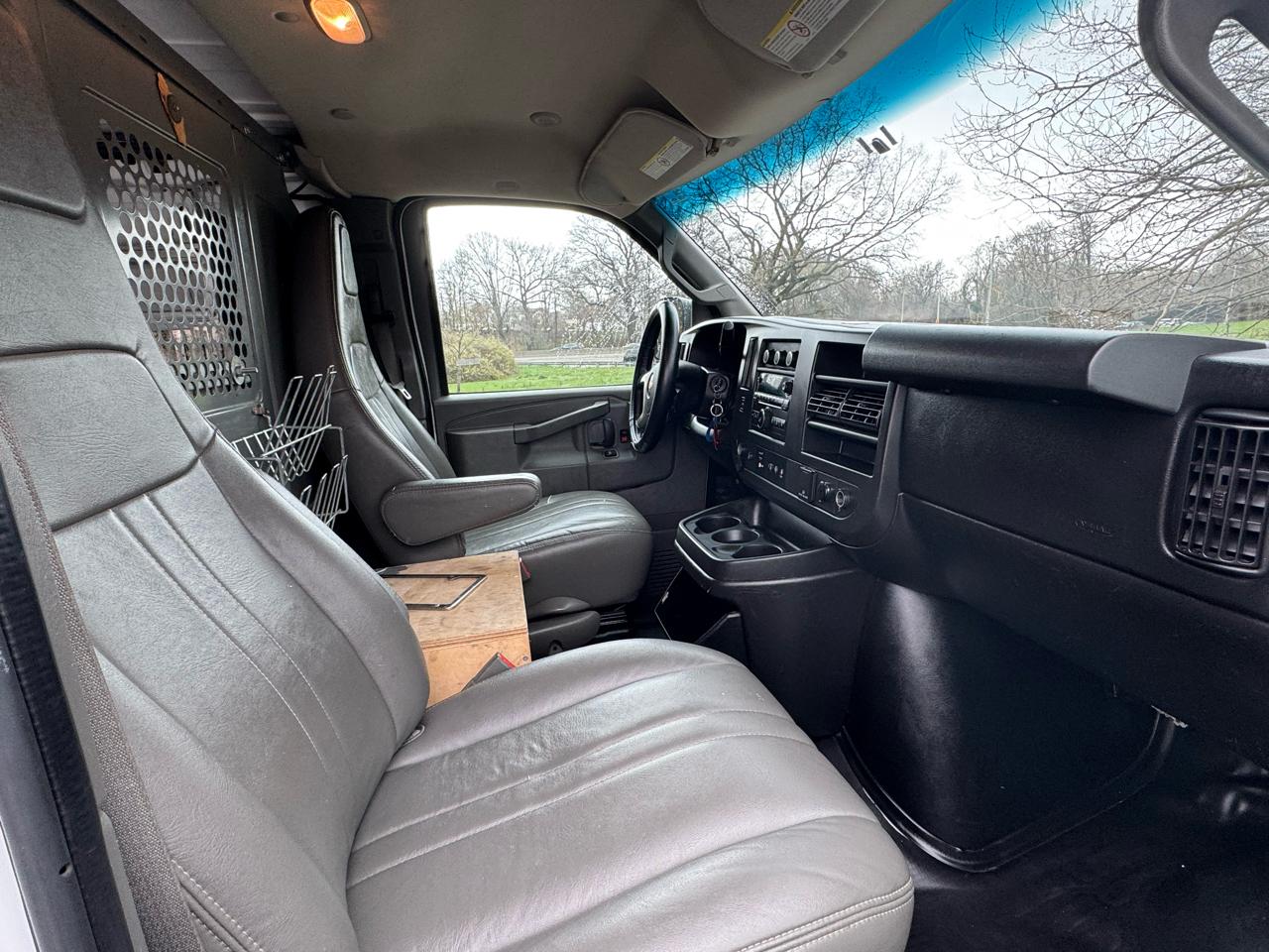 Chevrolet Express 3500 Cargo 2016