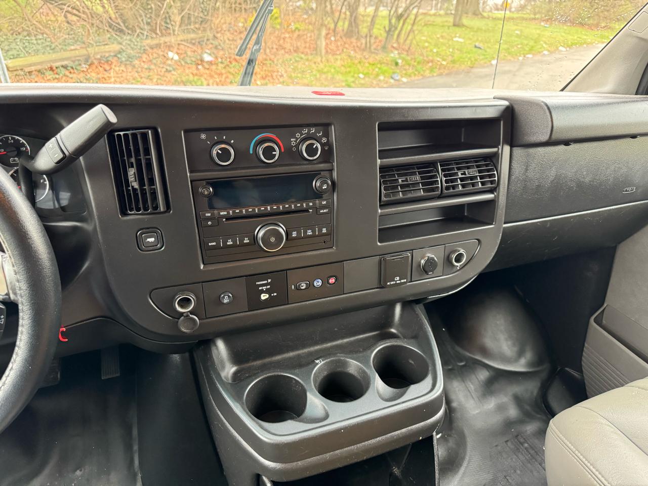 Chevrolet Express 3500 Cargo 2016