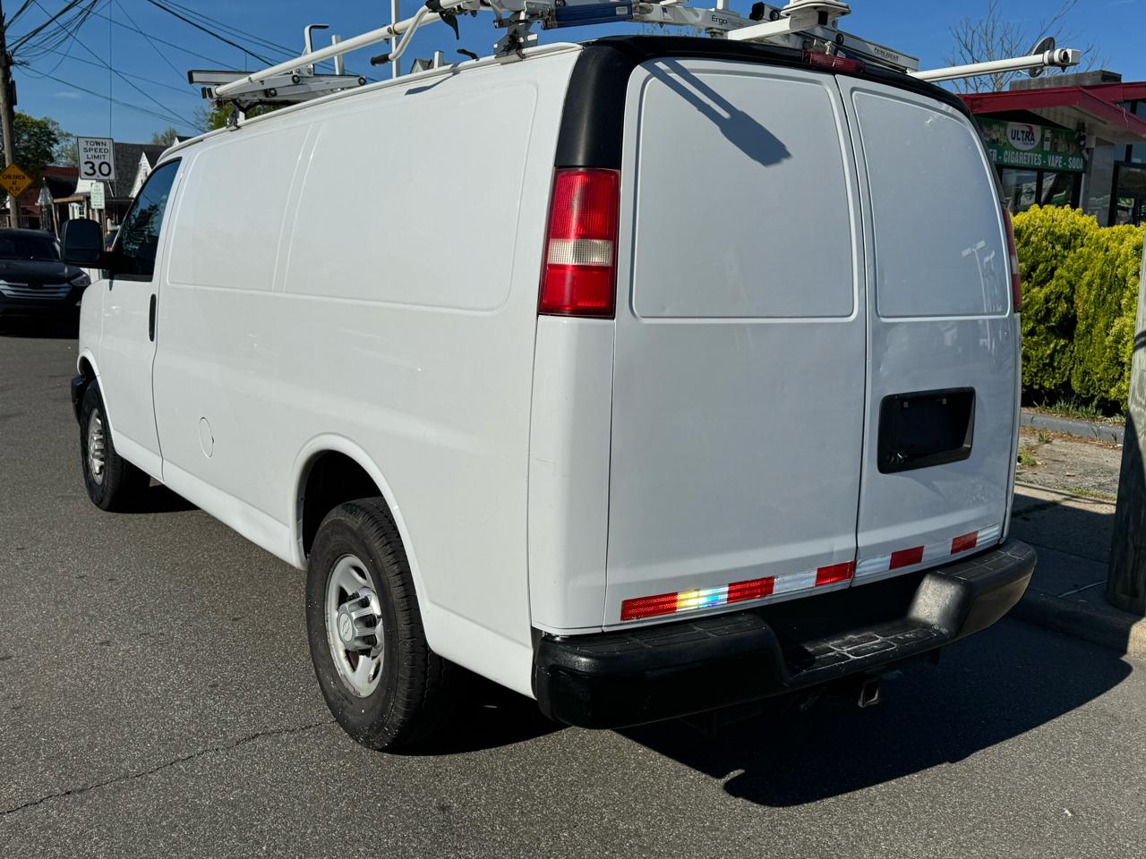 Chevrolet Express 2500 Cargo FFV 2015