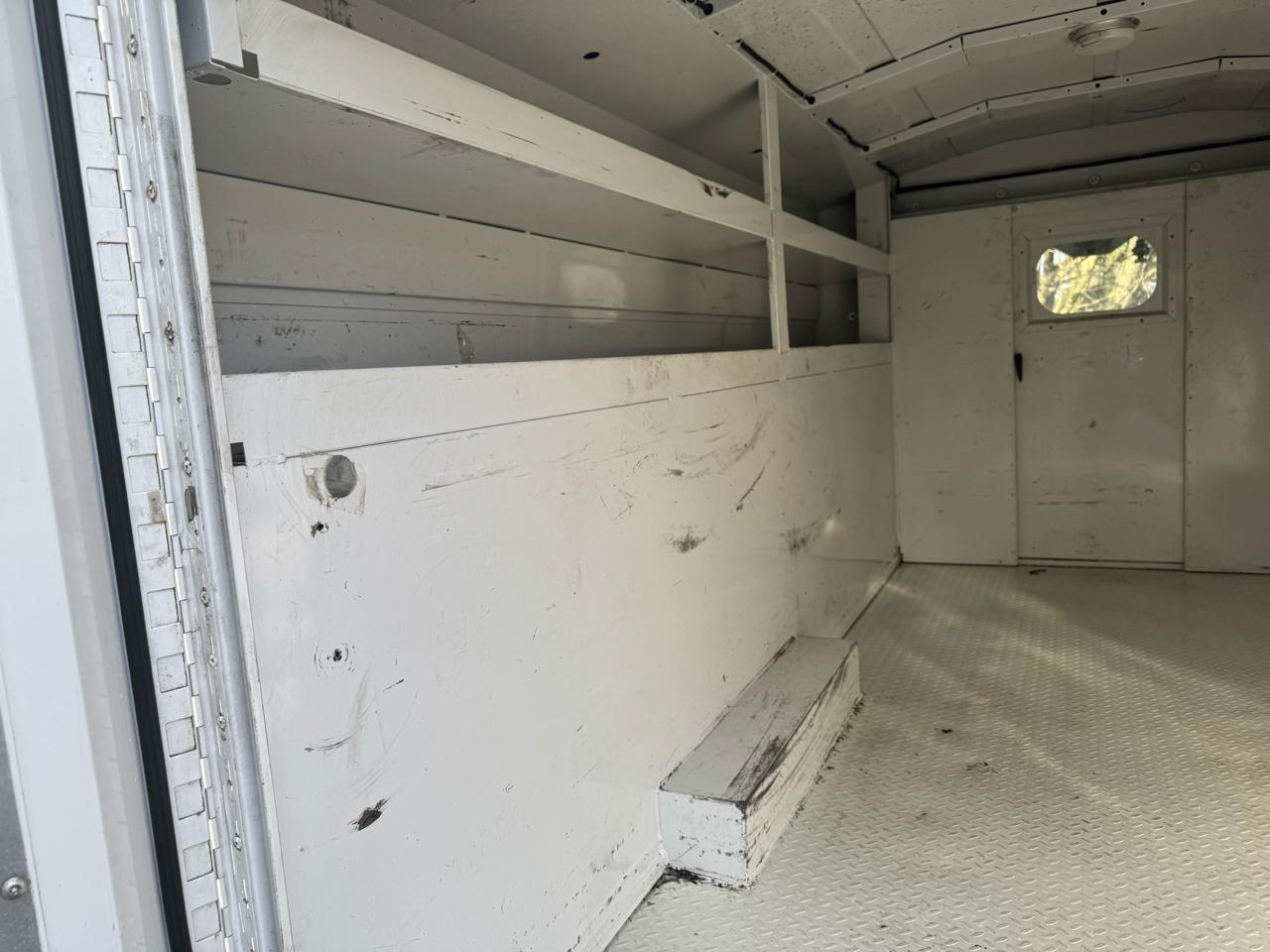 Ford Transit T-350 HD DRW 2016