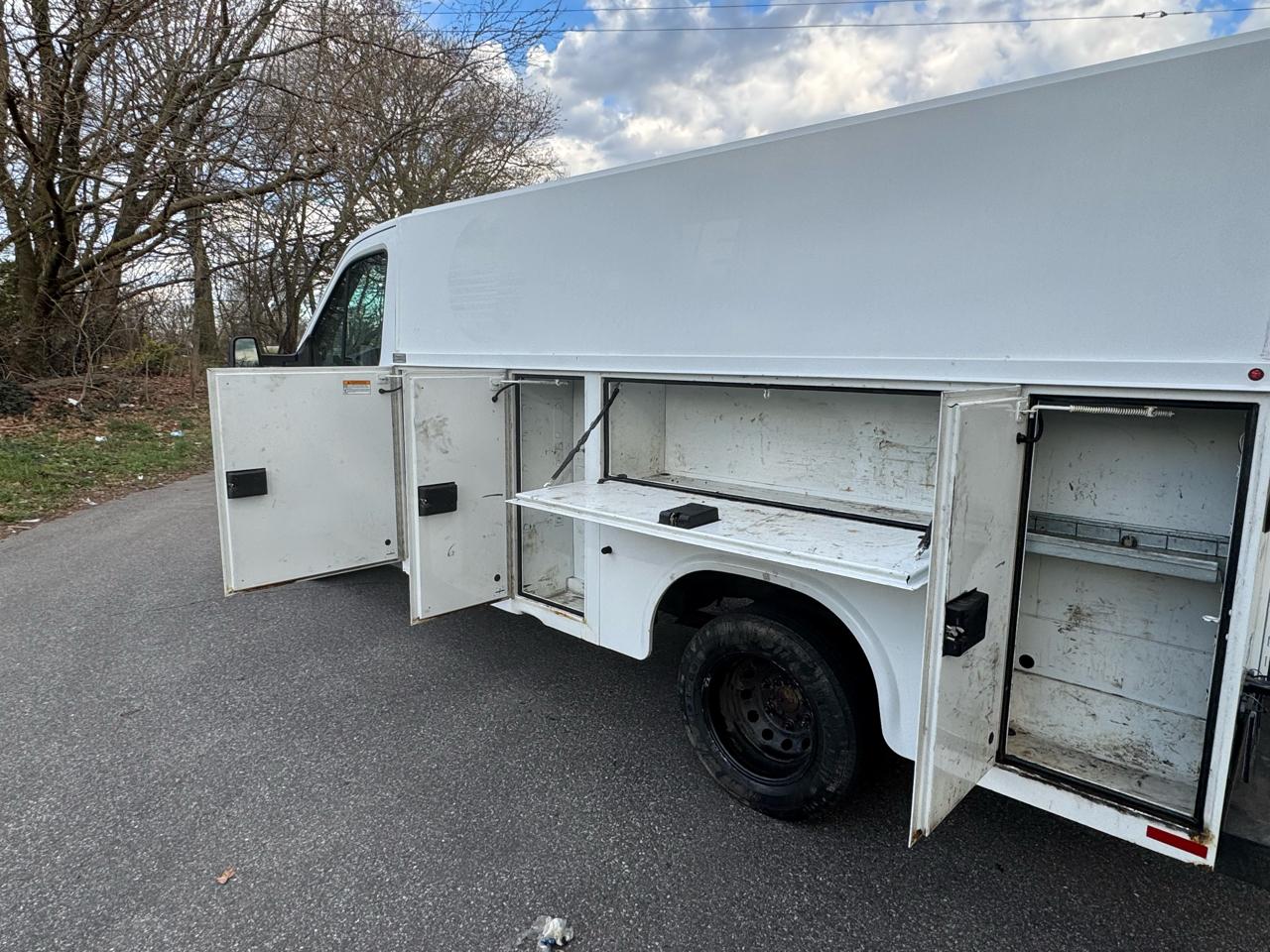 Ford Transit T-350 HD DRW 2016