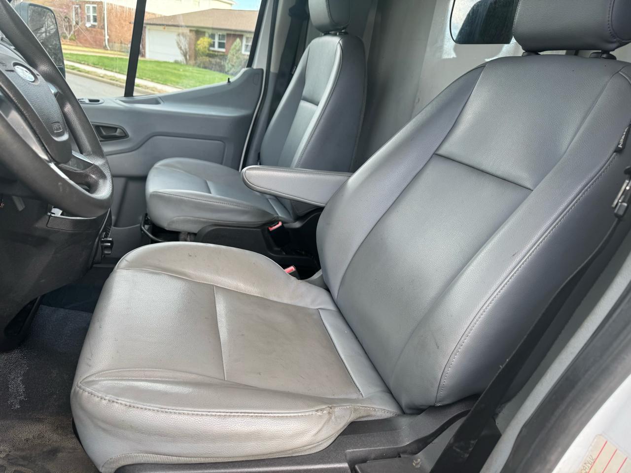 Ford Transit T-350 HD DRW 2016