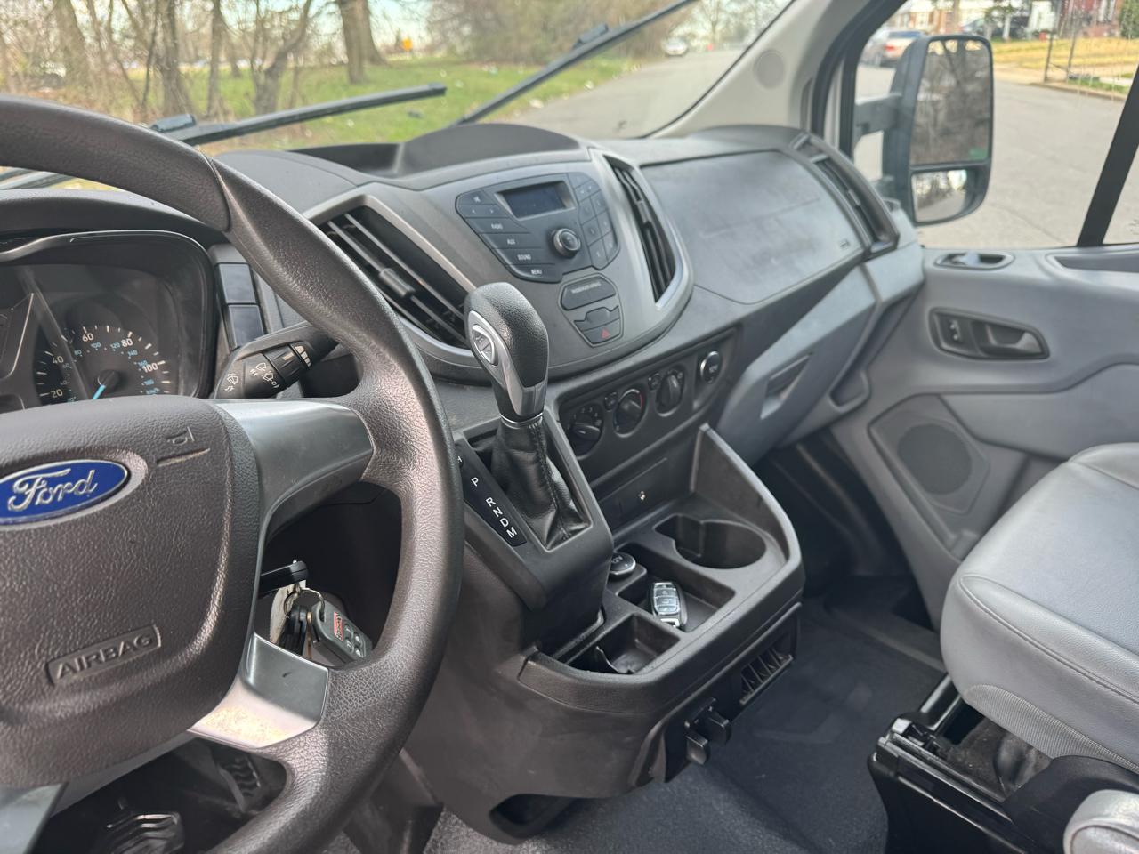 Ford Transit T-350 HD DRW 2016