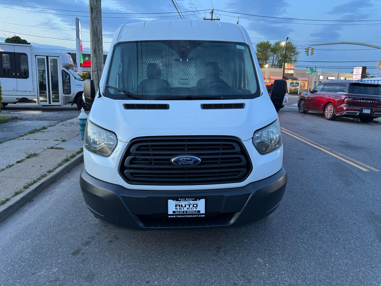 Ford Transit 150 Van Med. Roof w/Sliding Pass. 148-in. WB 2016
