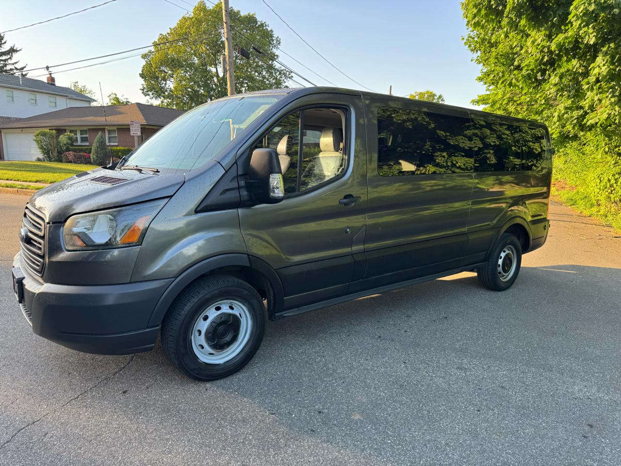 2017 Ford Transit 350 XLT Wagon Low Roof Sliding Pass. 148's photo