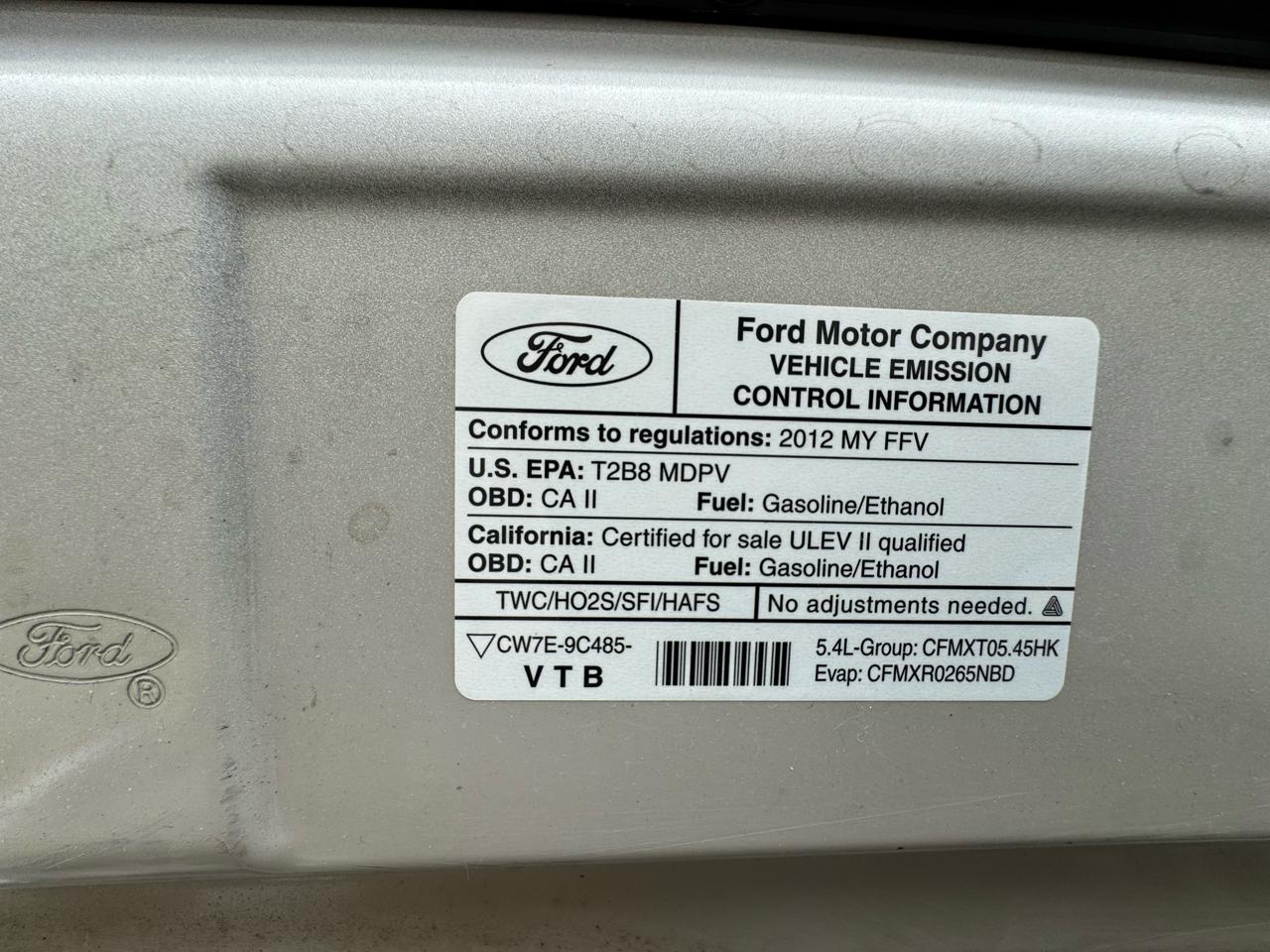 Ford Econoline E-350 XLT Super Duty Extended 2012