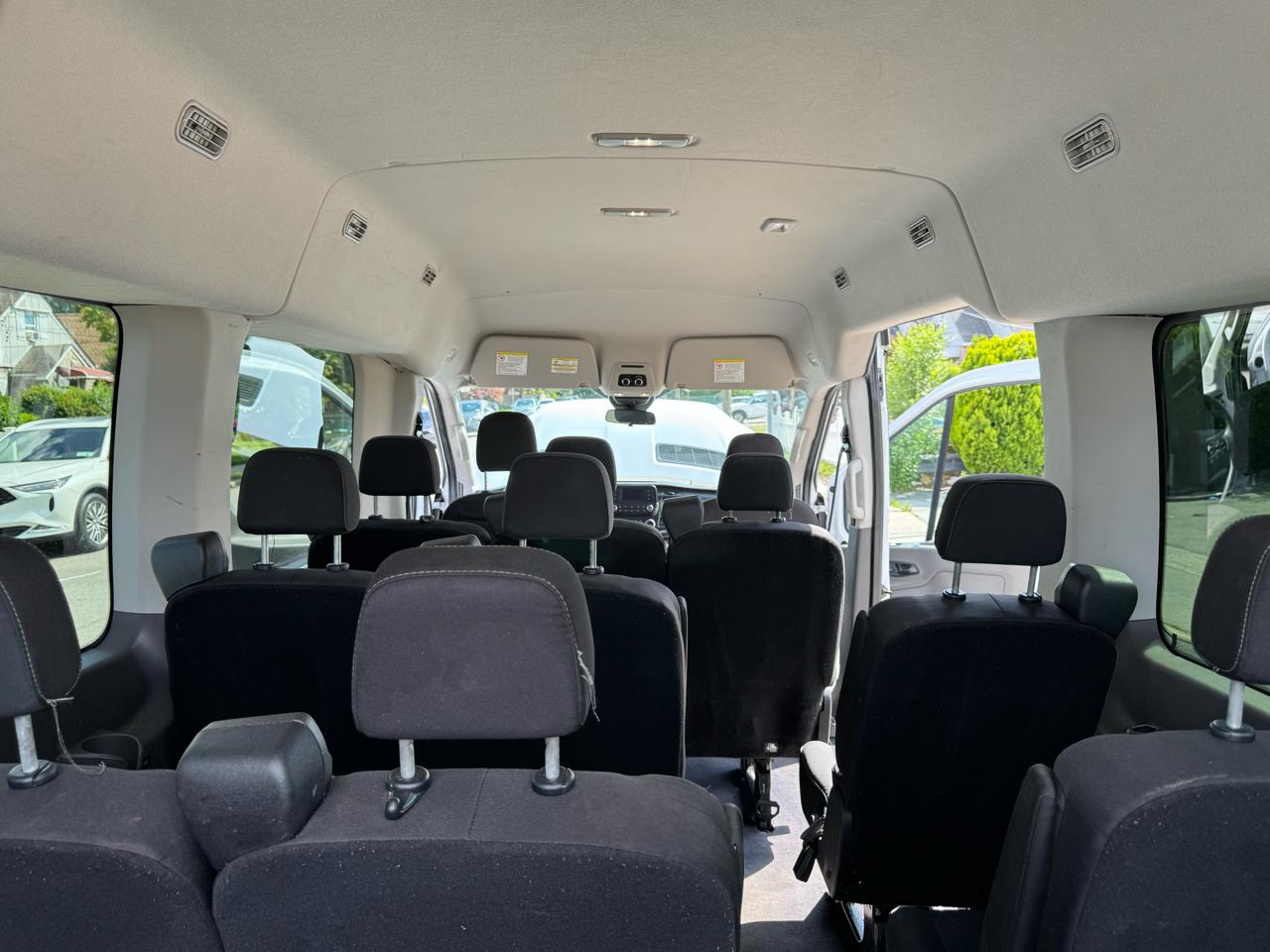 Ford Transit 350 Wagon Med. Roof XL w/Sliding Pass. 148-in. WB 2021
