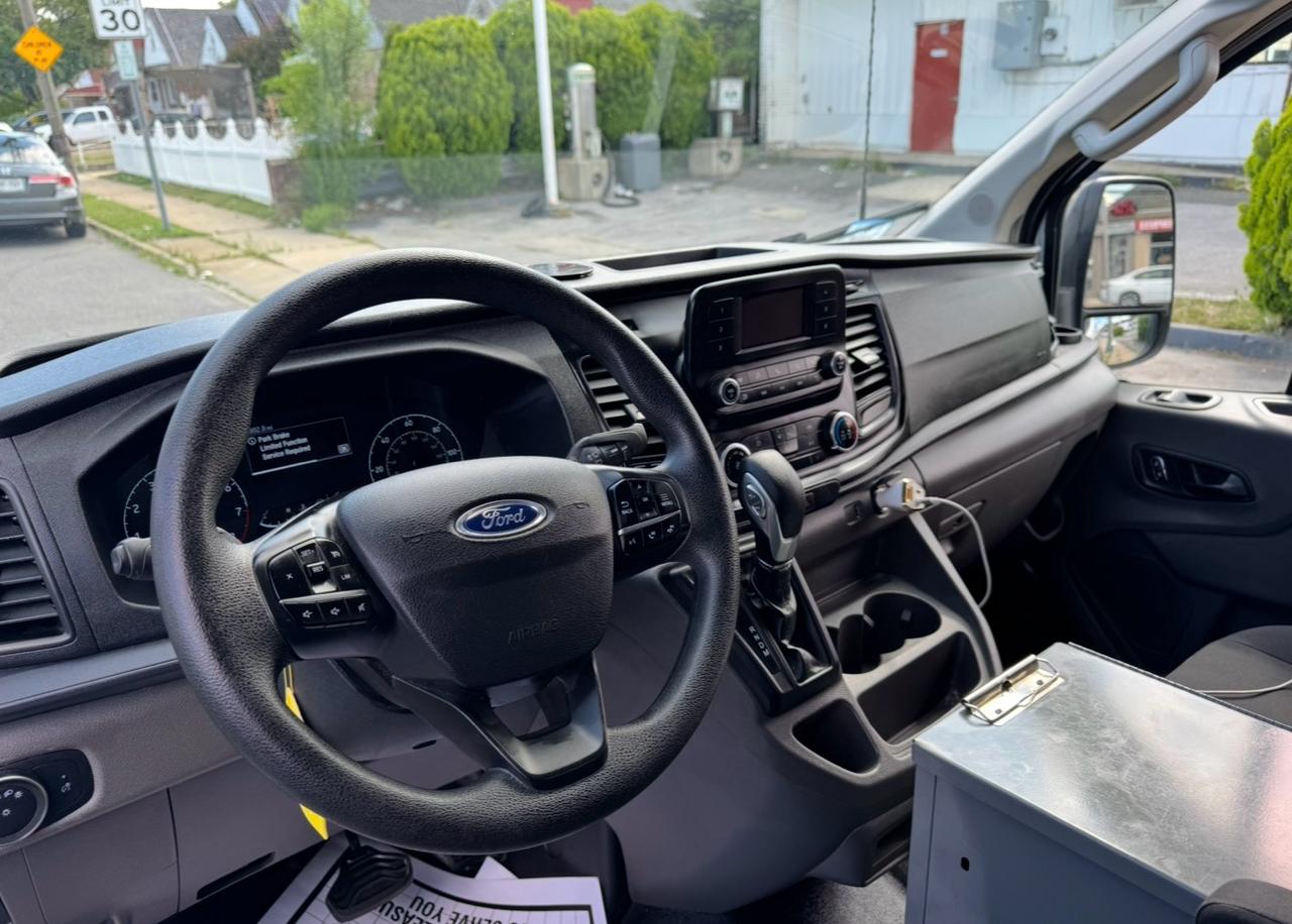 Ford Transit 150 Van Low Roof w/Sliding Pass. 130-in. WB 2022