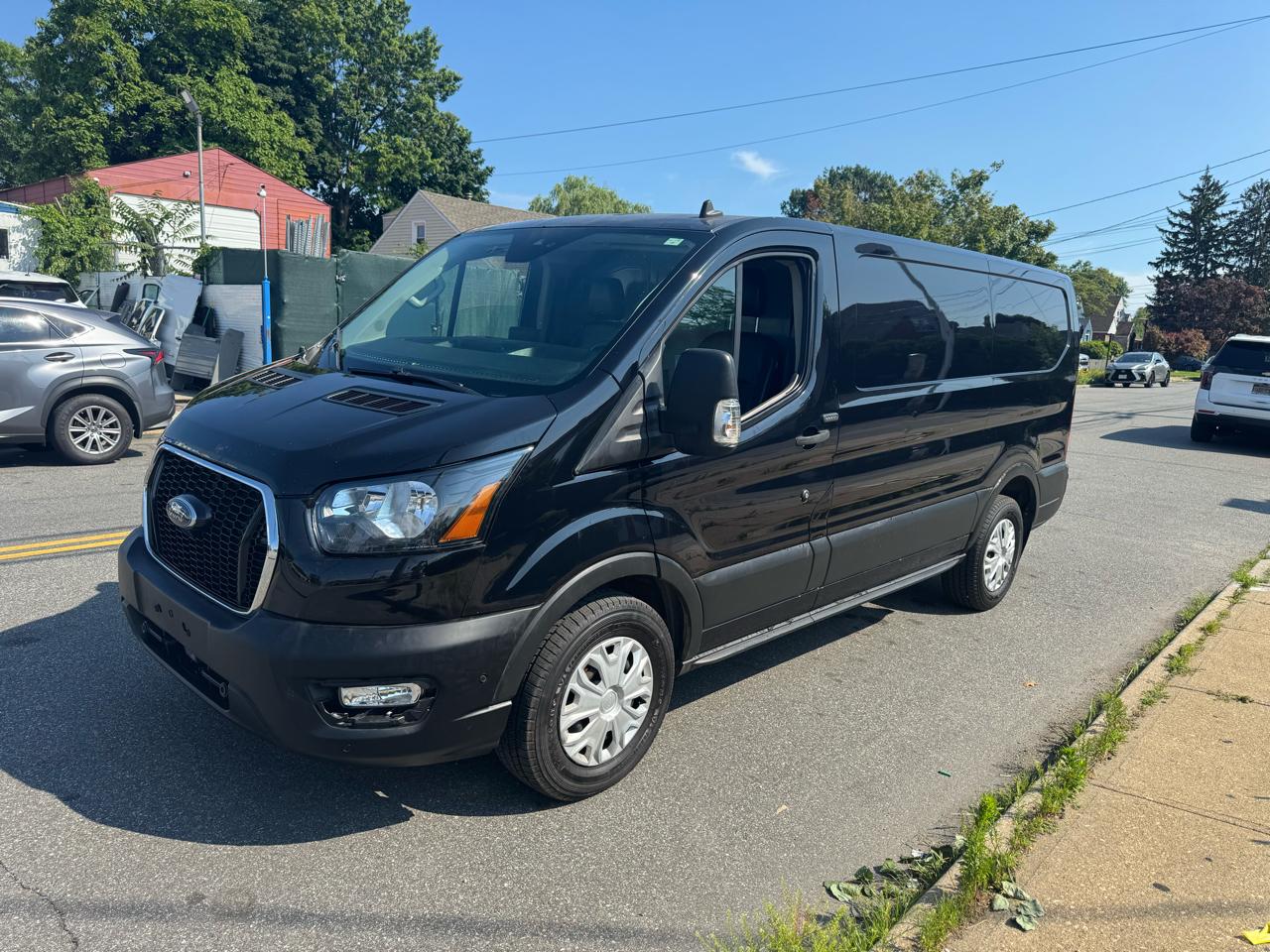 Ford Transit 150 Van Low Roof w/Sliding Pass. 130-in. WB 2021