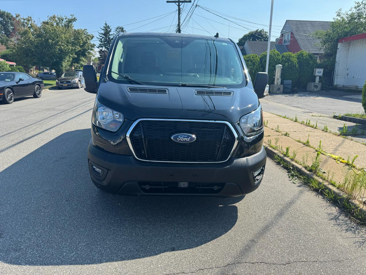 Ford Transit 150 Van Low Roof w/Sliding Pass. 130-in. WB 2021