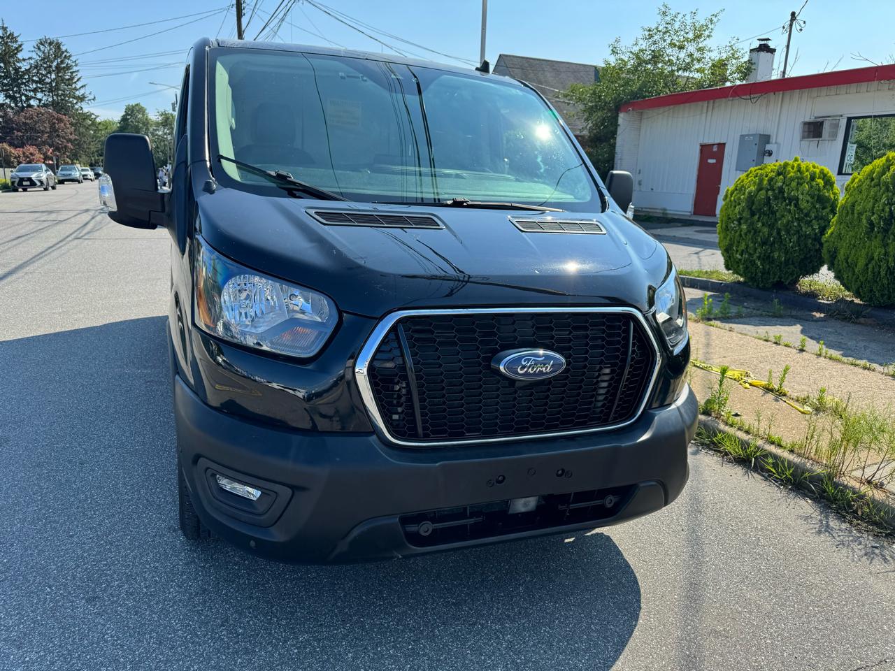 Ford Transit 150 Van Low Roof w/Sliding Pass. 130-in. WB 2021