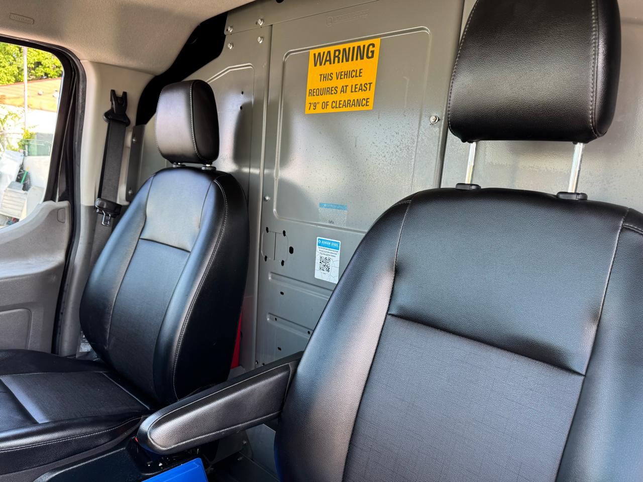 Ford Transit 150 Van Low Roof w/Sliding Pass. 130-in. WB 2021