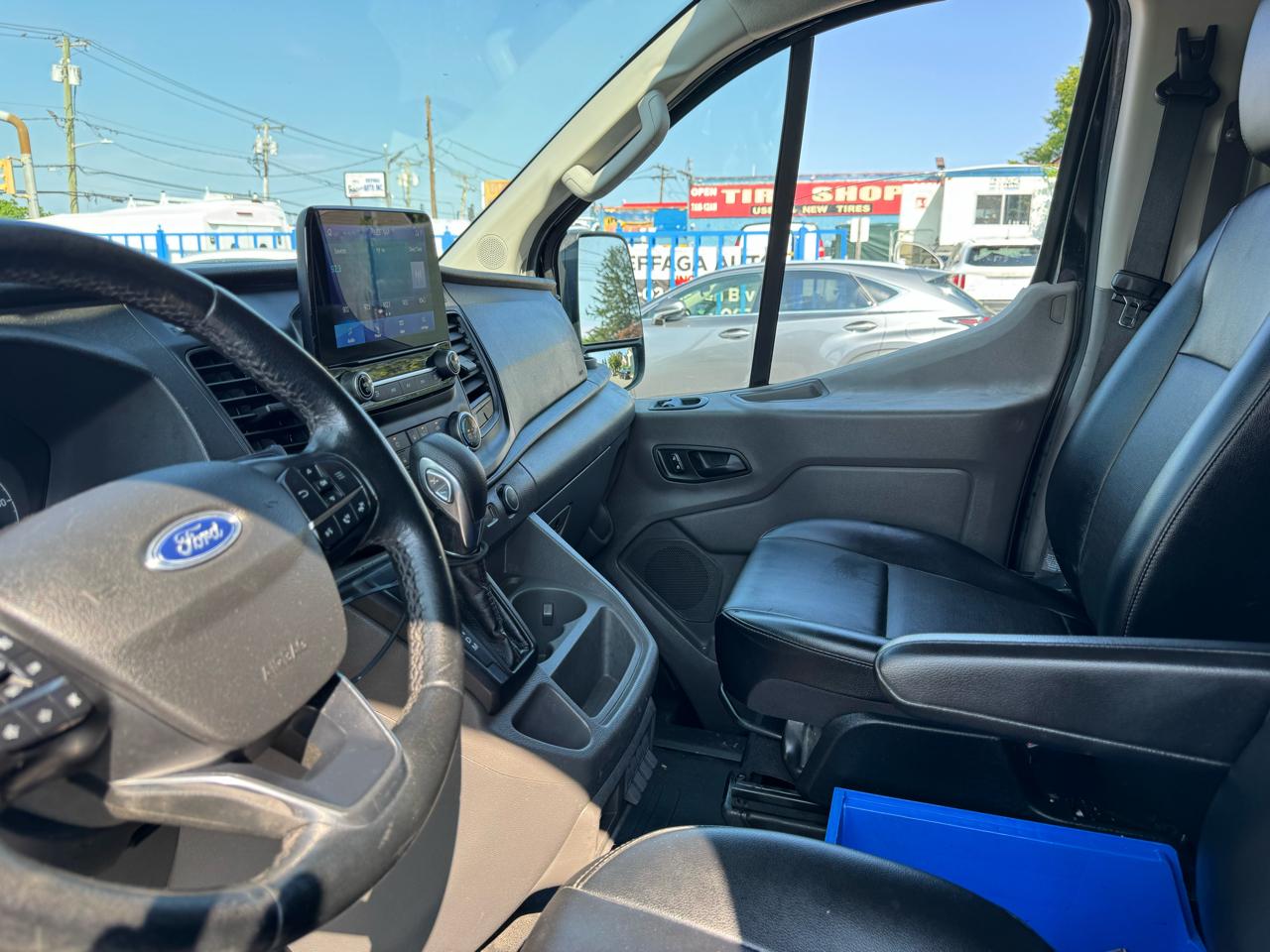 Ford Transit 150 Van Low Roof w/Sliding Pass. 130-in. WB 2021