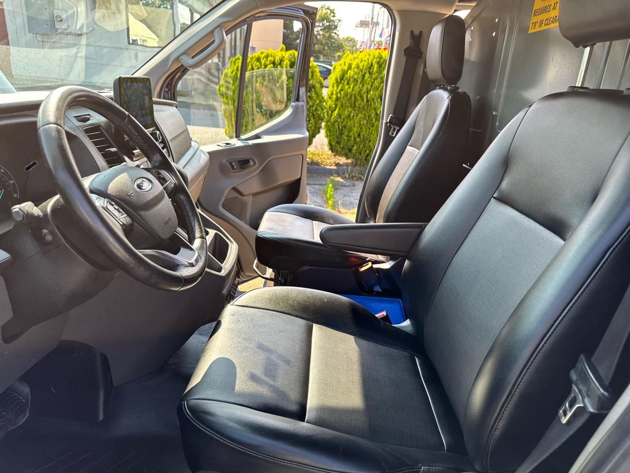 Ford Transit 150 Van Low Roof w/Sliding Pass. 130-in. WB 2021