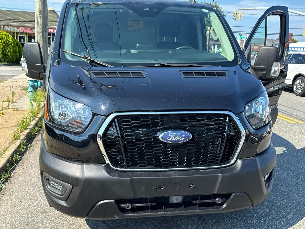 Ford Transit 150 Van Low Roof w/Sliding Pass. 130-in. WB 2021
