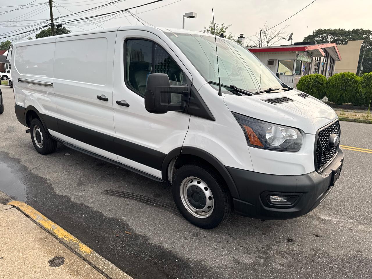 Ford Transit 250 Van 2023