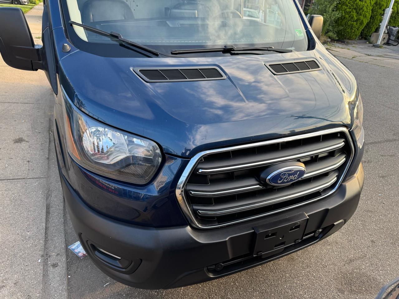 Ford Transit 150 Van Med. Roof w/Sliding Pass. 130-in. WB 2020