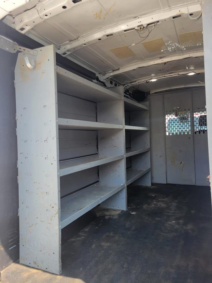 Ford Transit 250 Van Med. Roof w/Sliding Pass. 130-in. WB 2020