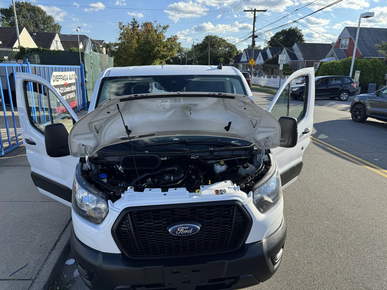Ford Transit 150 Van Low Roof w/Sliding Pass. 130-in. WB 2021