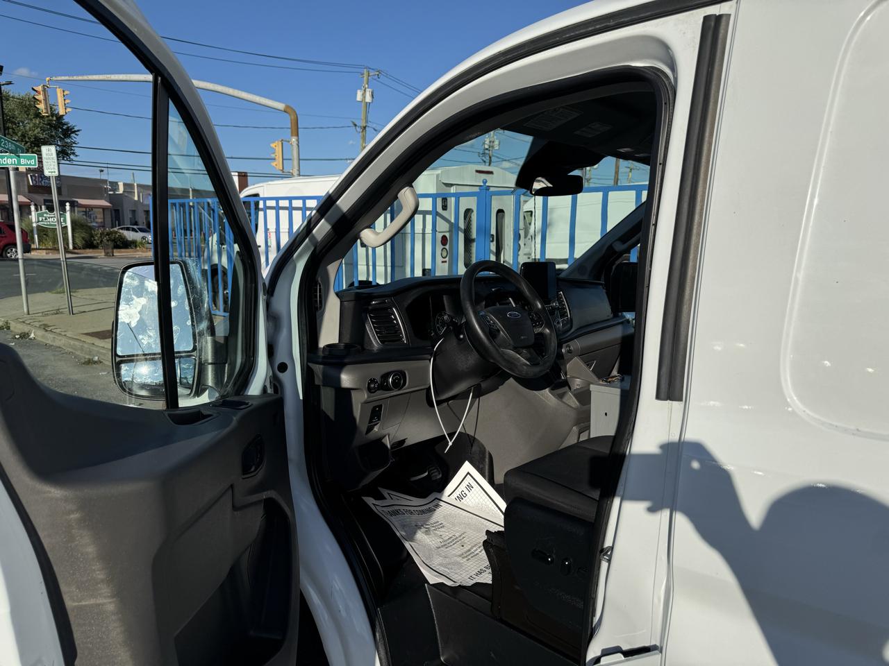 Ford Transit 150 Van Low Roof w/Sliding Pass. 130-in. WB 2021