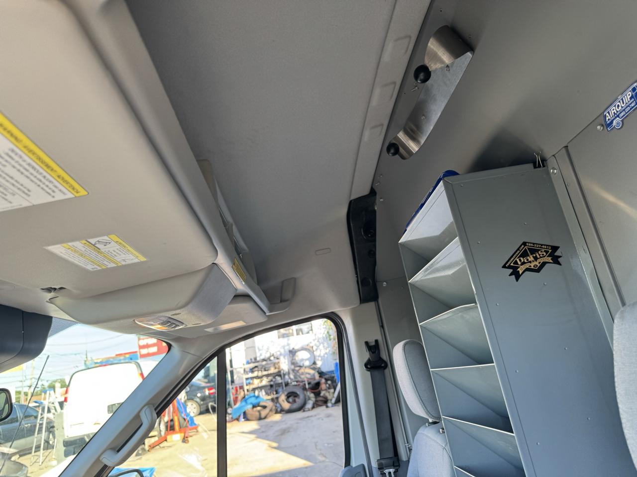 Ford Transit 250 Van Med. Roof w/Sliding Pass. 148-in. WB 2019