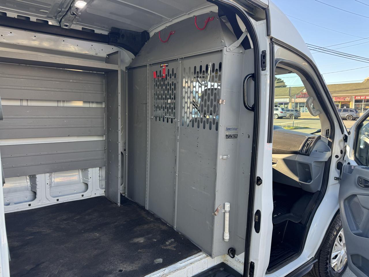 Ford Transit 250 Van Med. Roof w/Sliding Pass. 148-in. WB 2019