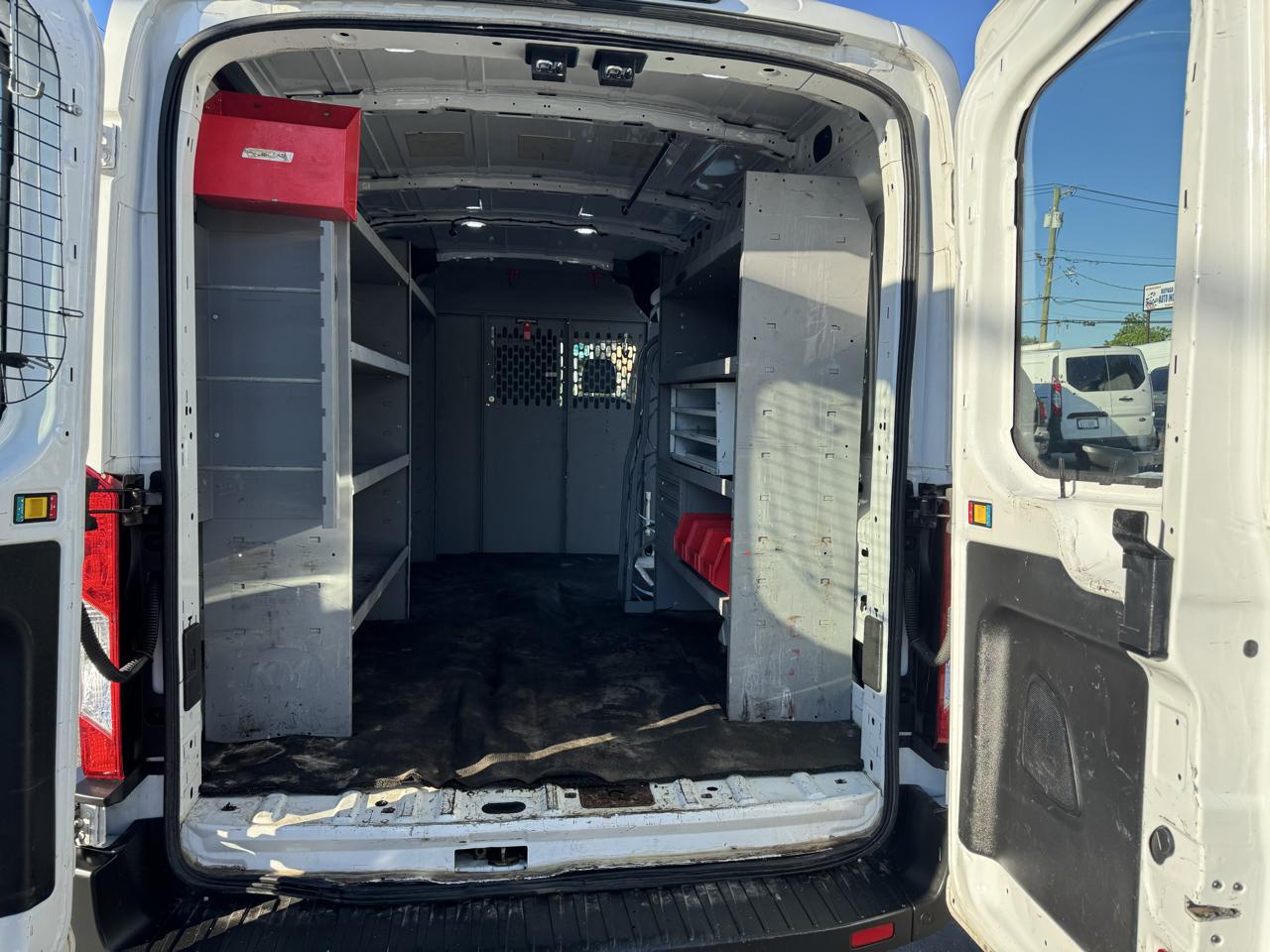 Ford Transit 250 Van Med. Roof w/Sliding Pass. 148-in. WB 2019