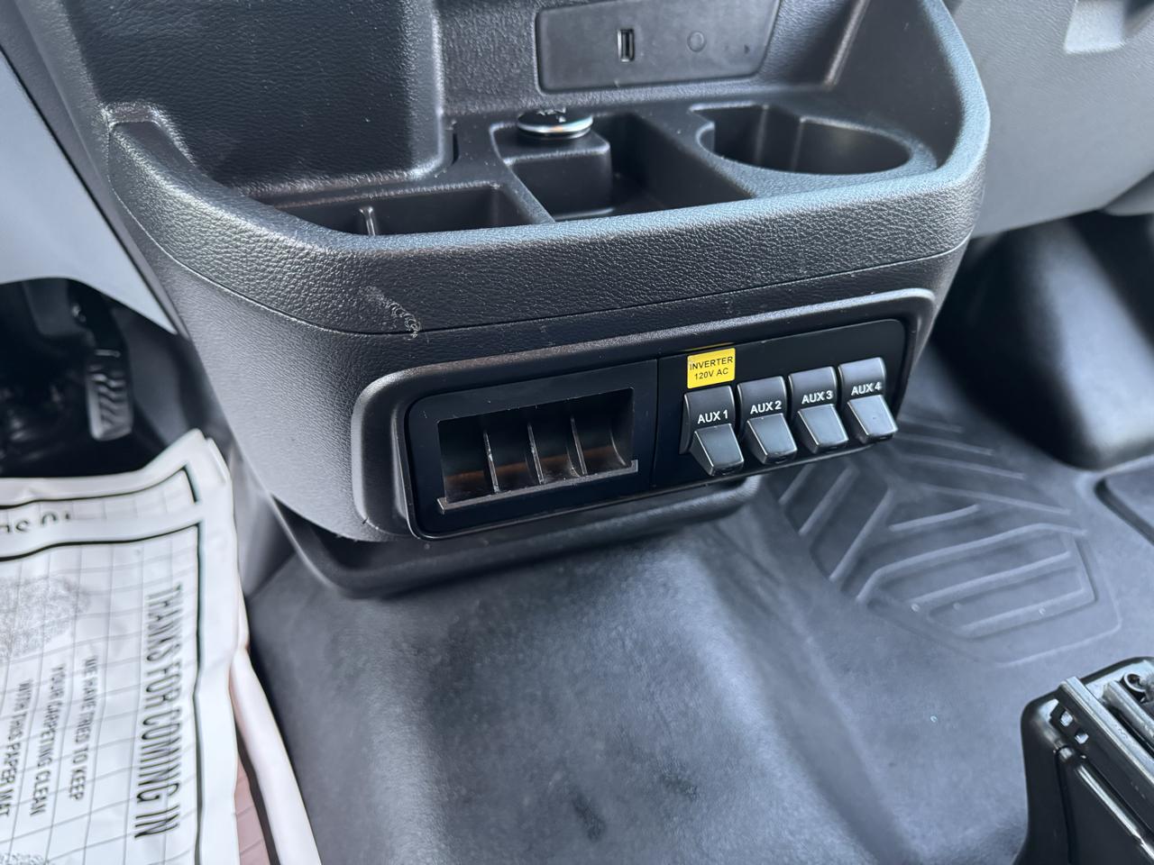 Ford Transit 150 Van Low Roof w/Sliding Pass. 130-in. WB 2019