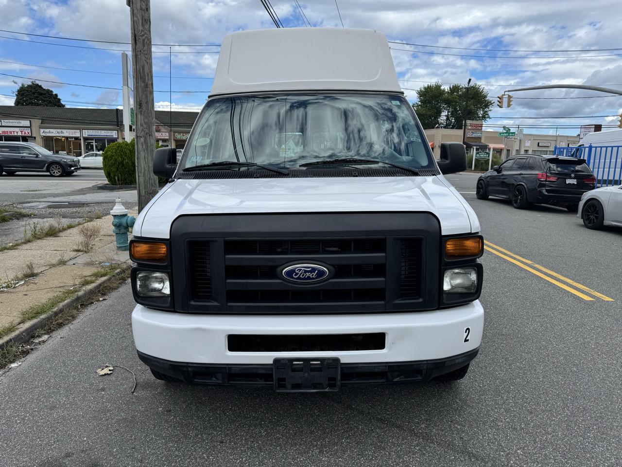 Ford Econoline E-250 Extended 2014