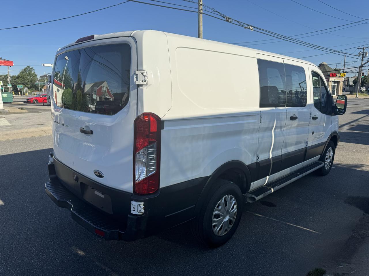 Ford Transit 250 Van Low Roof 60/40 Pass.130-in. WB 2016