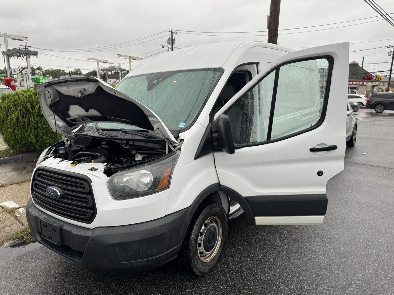 Ford Transit 250 Van Med. Roof w/Sliding Pass. 130-in. WB 2016