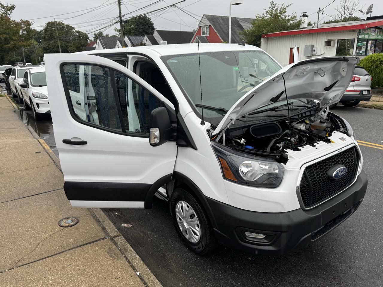 Ford Transit 250 Van 2023