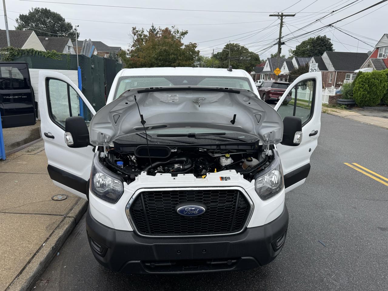 Ford Transit 250 Van 2023