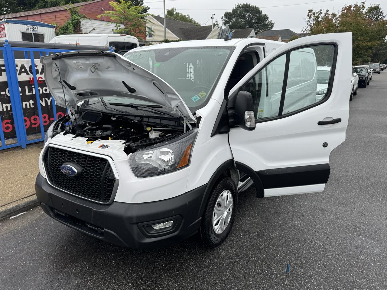 Ford Transit 250 Van 2023