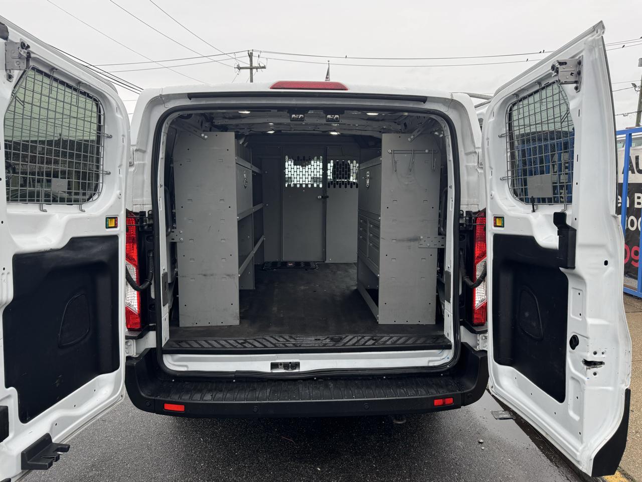 Ford Transit 250 Van 2023