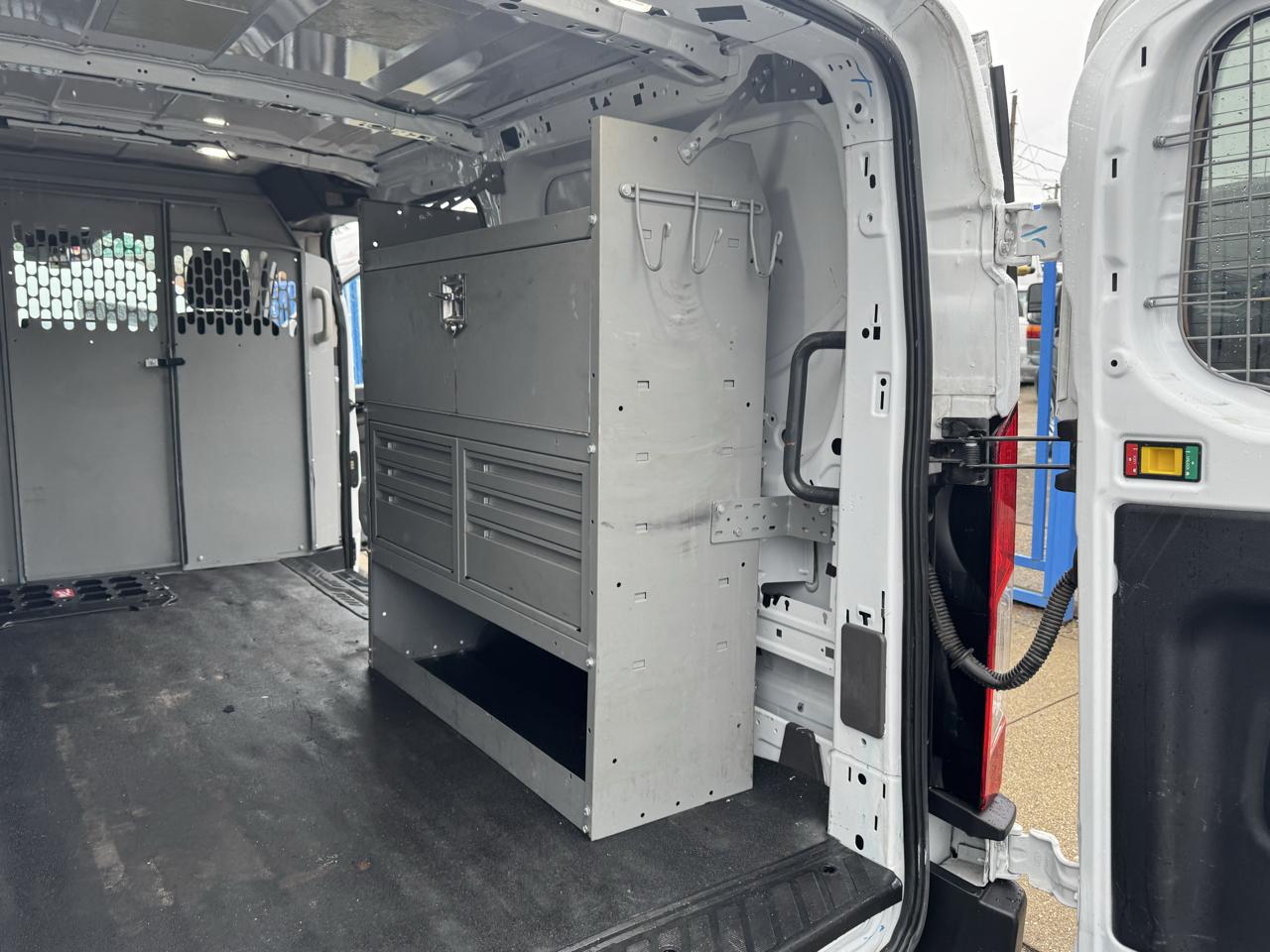 Ford Transit 250 Van 2023
