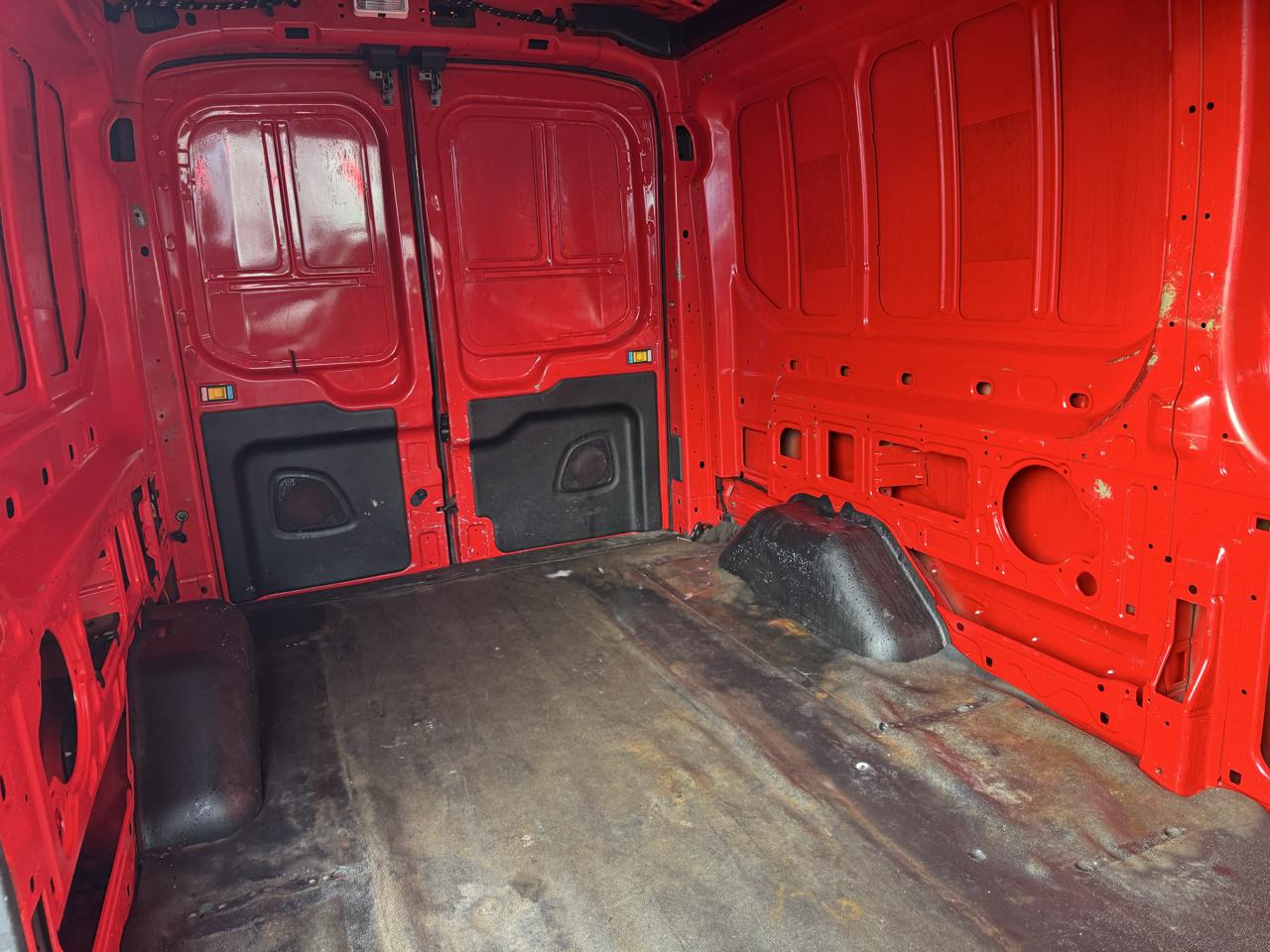 Ford Transit 250 Van Med. Roof w/Sliding Pass. 148-in. WB 2017