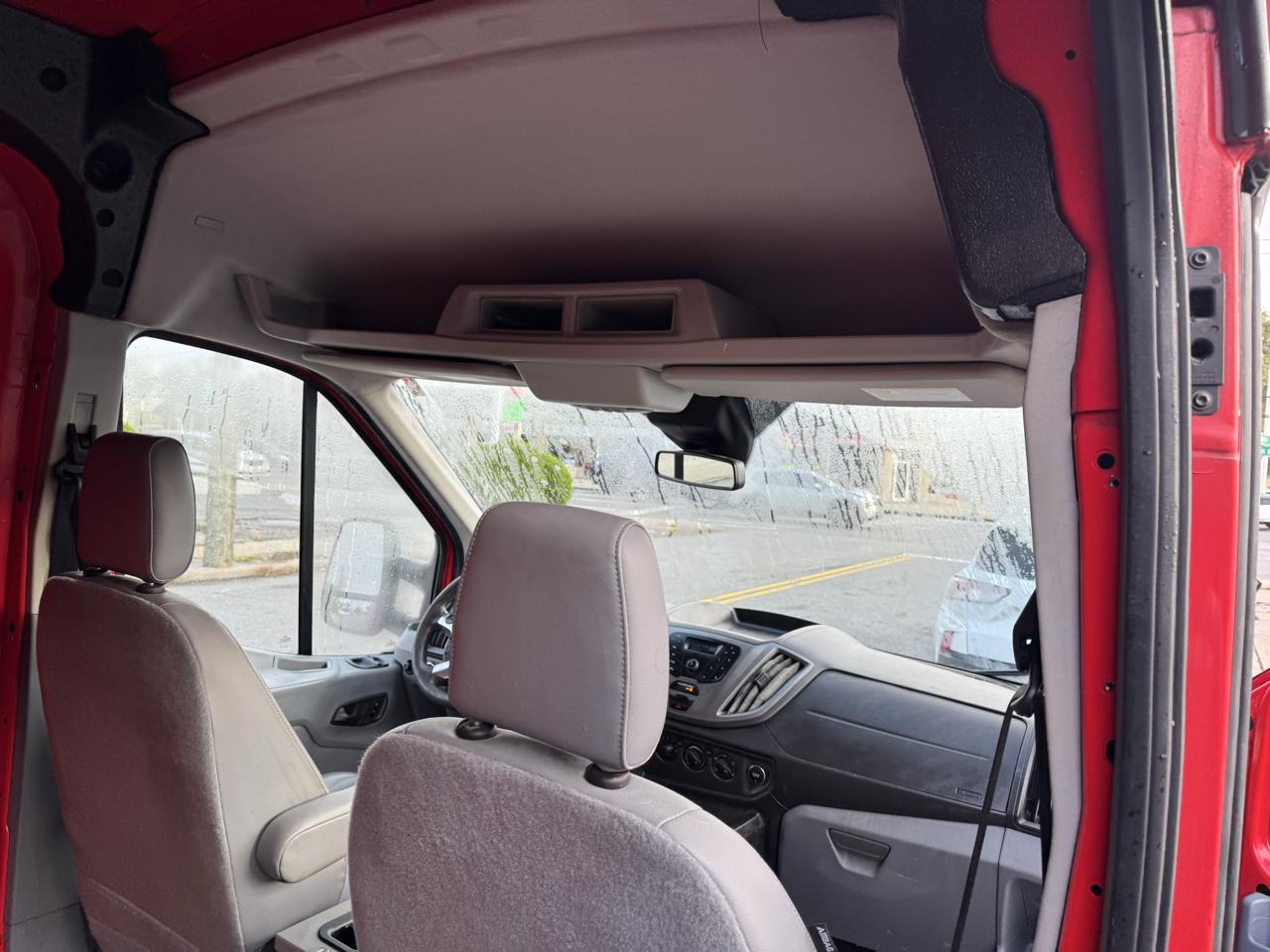 Ford Transit 250 Van Med. Roof w/Sliding Pass. 148-in. WB 2017