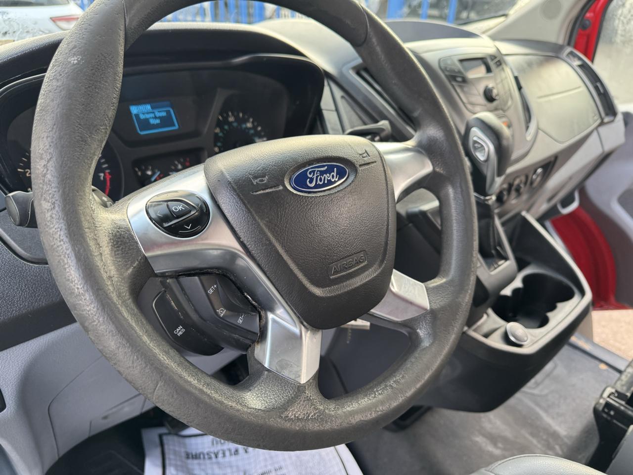 Ford Transit 250 Van Med. Roof w/Sliding Pass. 148-in. WB 2017