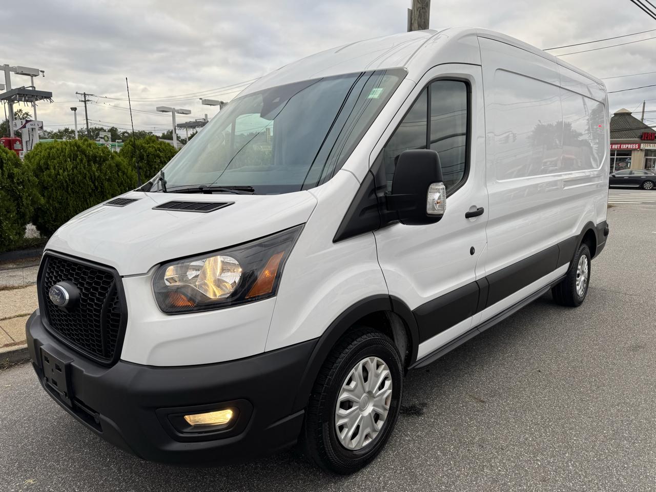 Ford Transit 250 Van Med. Roof w/Sliding Pass. 130-in. WB 2021