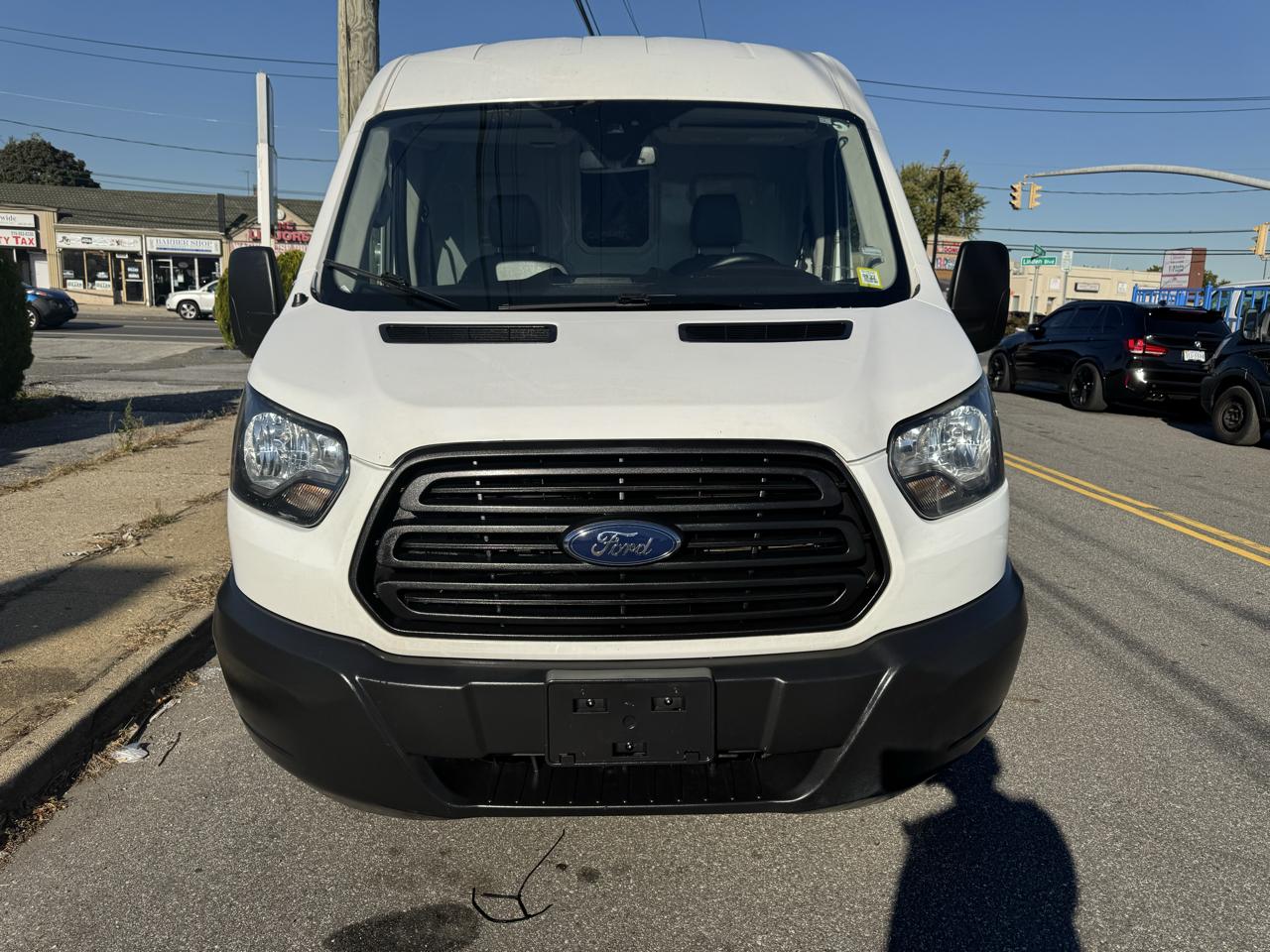 Ford Transit 150 Van Med. Roof w/Sliding Pass. 148-in. WB 2019