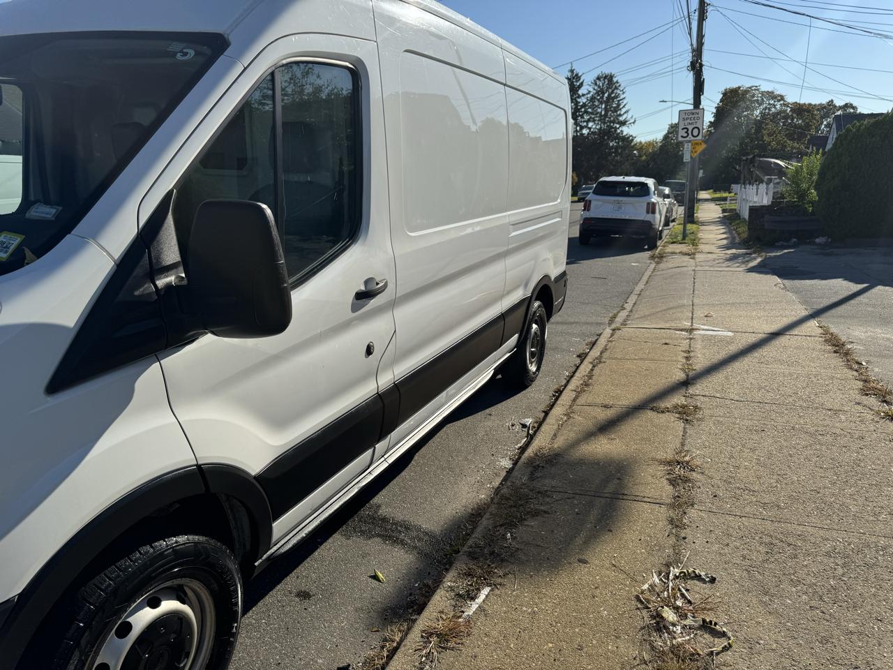 Ford Transit 150 Van Med. Roof w/Sliding Pass. 148-in. WB 2019