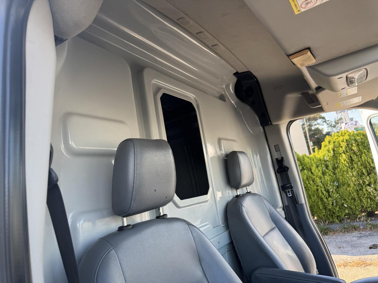 Ford Transit 150 Van Med. Roof w/Sliding Pass. 148-in. WB 2019
