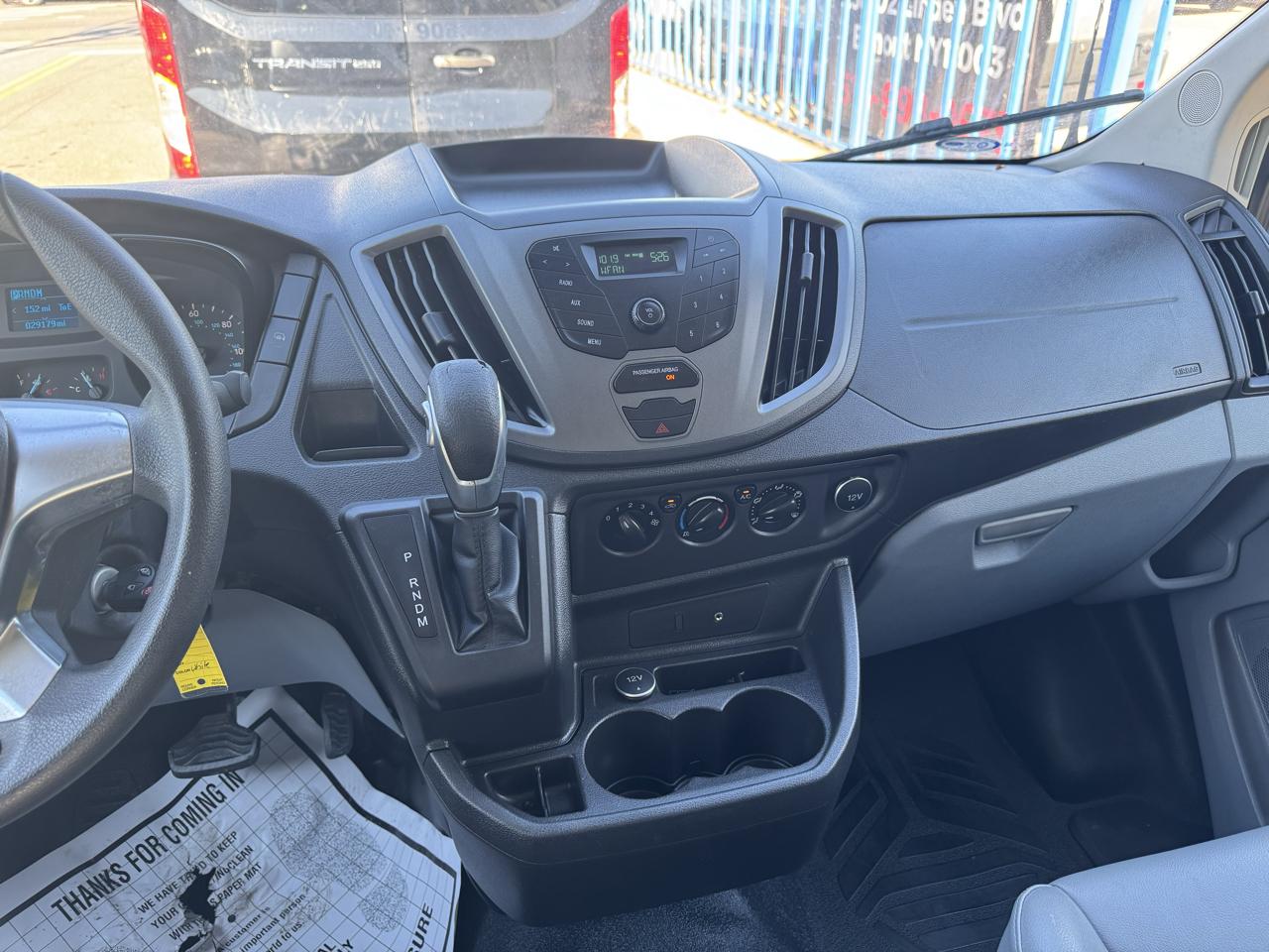Ford Transit 250 Van Low Roof w/Sliding Pass. 130-in. WB 2016